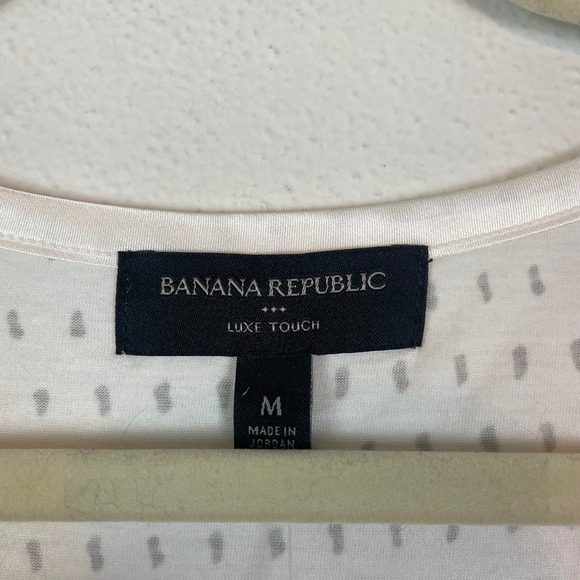 NWT Banana Republic Luxe Touch White Dotted Short Sleeve Tee Top Women's Medium - Picture 4 of 8